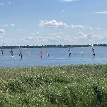 Sonnige Lagune An Der Ostsee Dziwnow